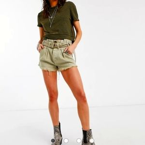 CLEARANCE /Make an offer! Free People cut off shorts  L